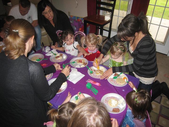 Birthday Party 016.JPG